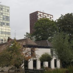 moderne en historische architectuur in zoetermeer